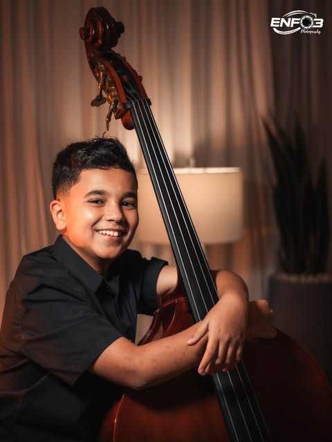 Retrato de niño músico ENFO3 Photography